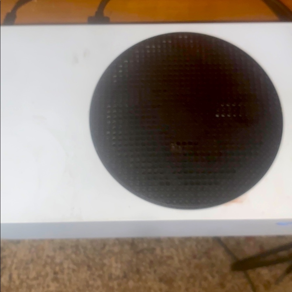 Used Xbox series s comes with games